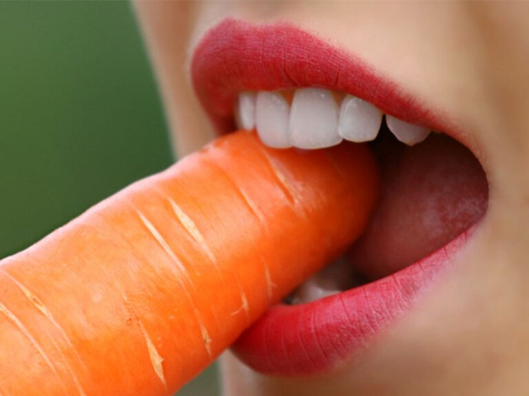 치아 미백 후 어떤 음식을 피해야 하나요?