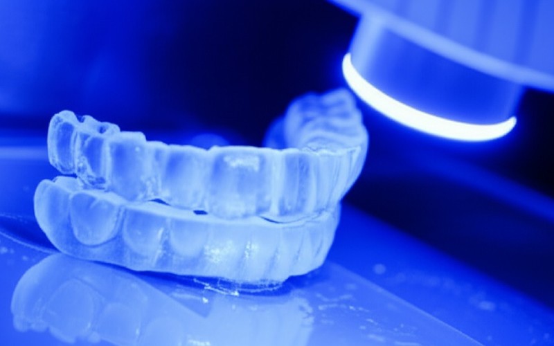 Dental resin curing process during 3D printing