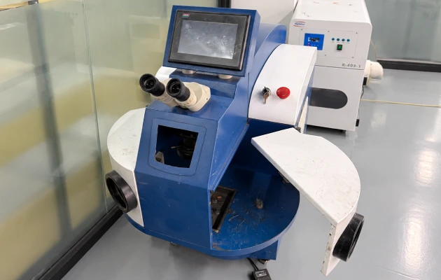 dental lab equipment (1)